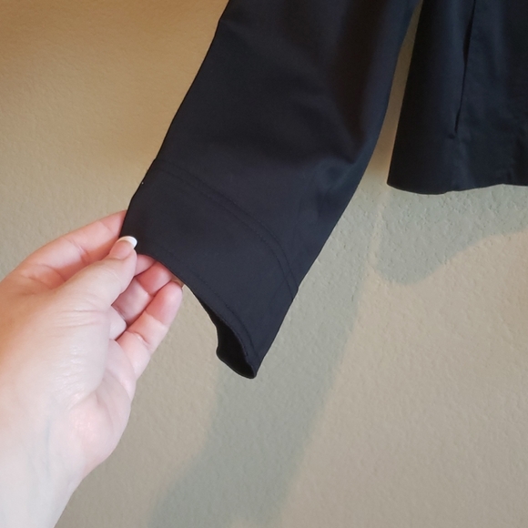 Cropped Jacket - Picture 5 of 8